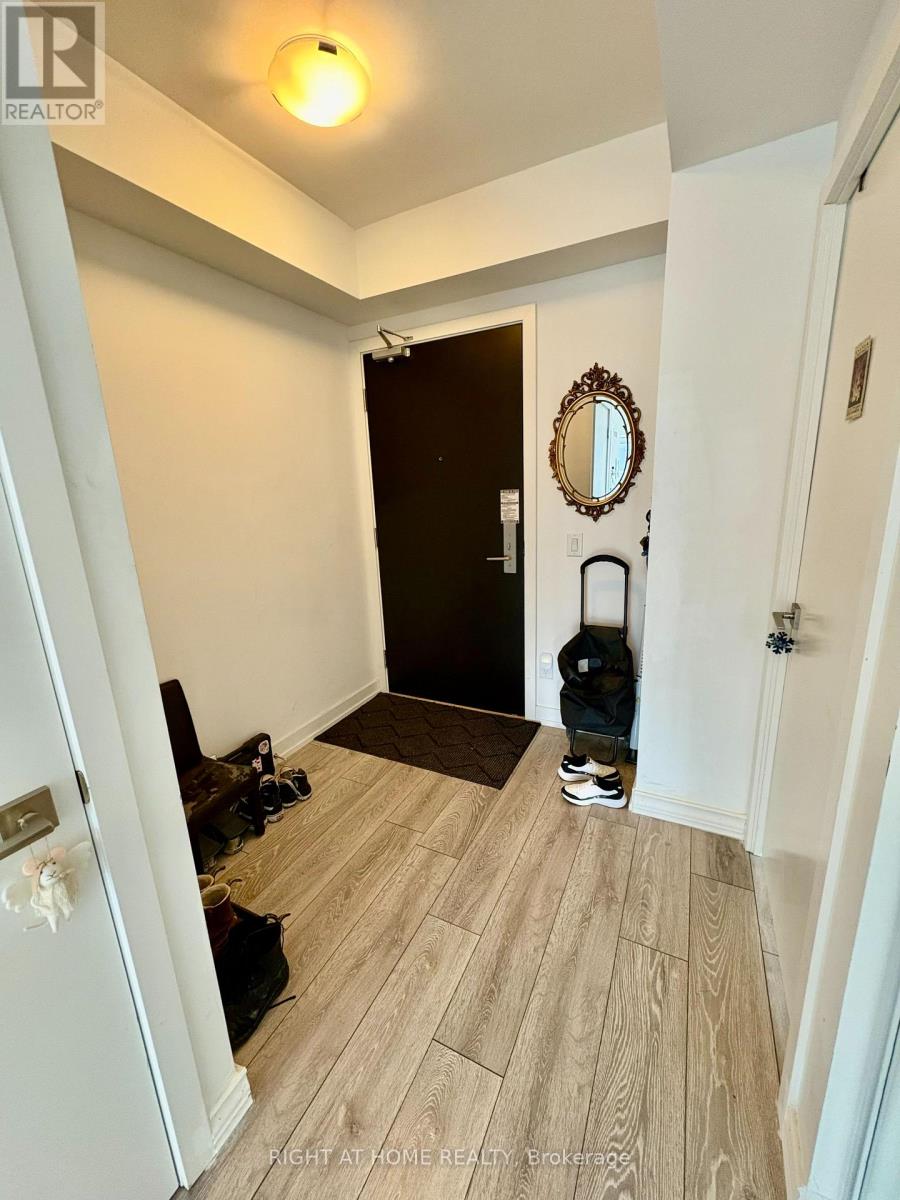 1408 - 159 Wellesley Street E, Toronto, Ontario  M4Y 0H5 - Photo 4 - C13076428