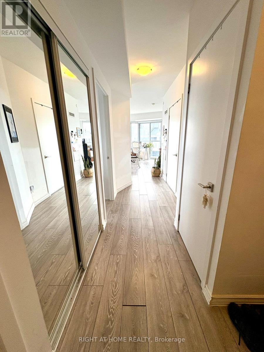 1408 - 159 Wellesley Street E, Toronto, Ontario  M4Y 0H5 - Photo 6 - C13076428