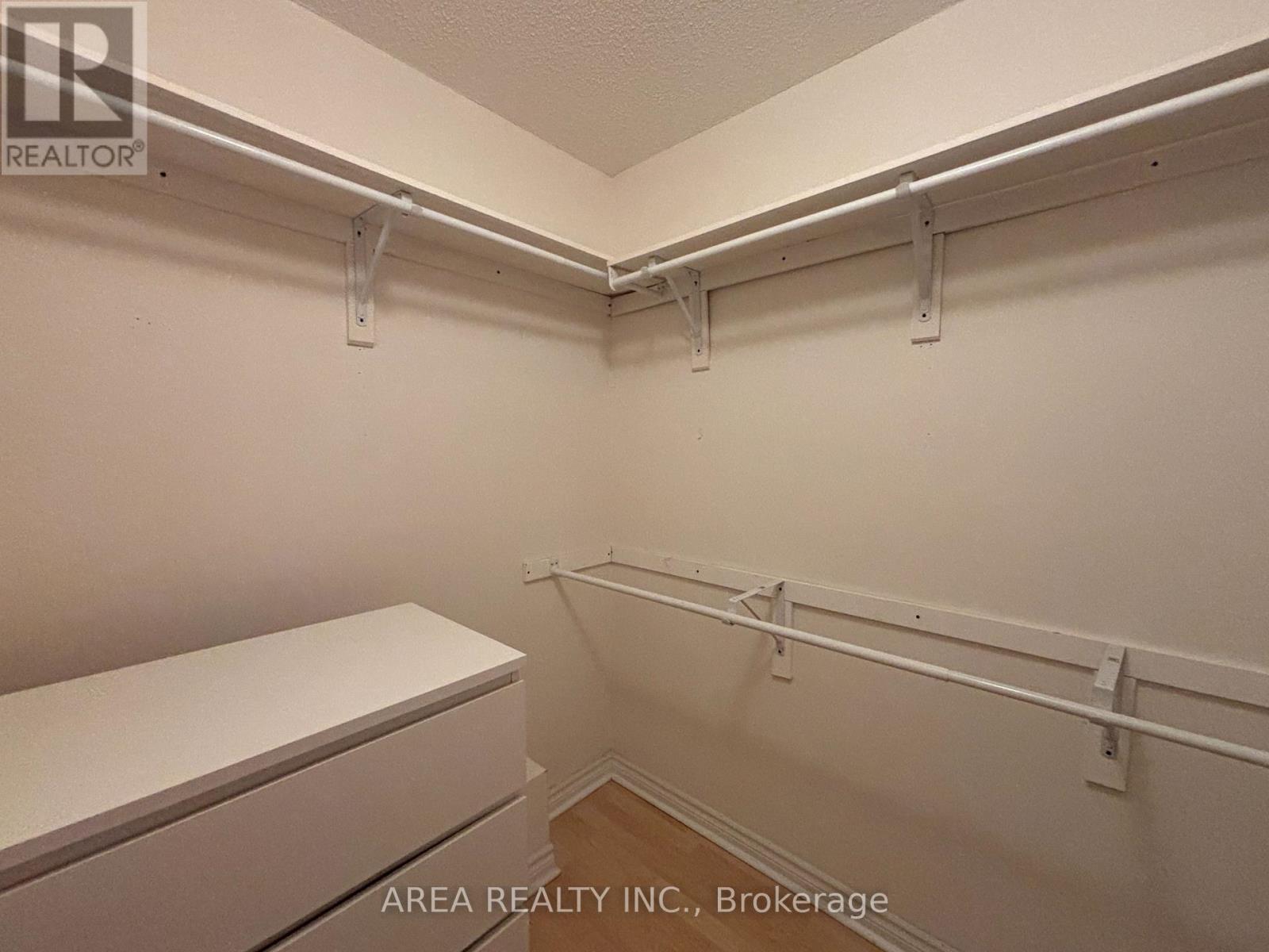 134a Finch Avenue W, Toronto, Ontario  M2N 2H9 - Photo 8 - C13076440