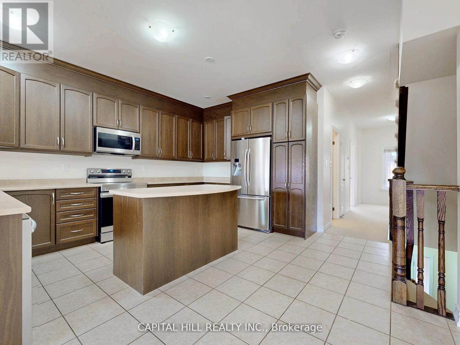 7 Pidgeon Street, Toronto, Ontario  M1L 0C7 - Photo 11 - E13076388