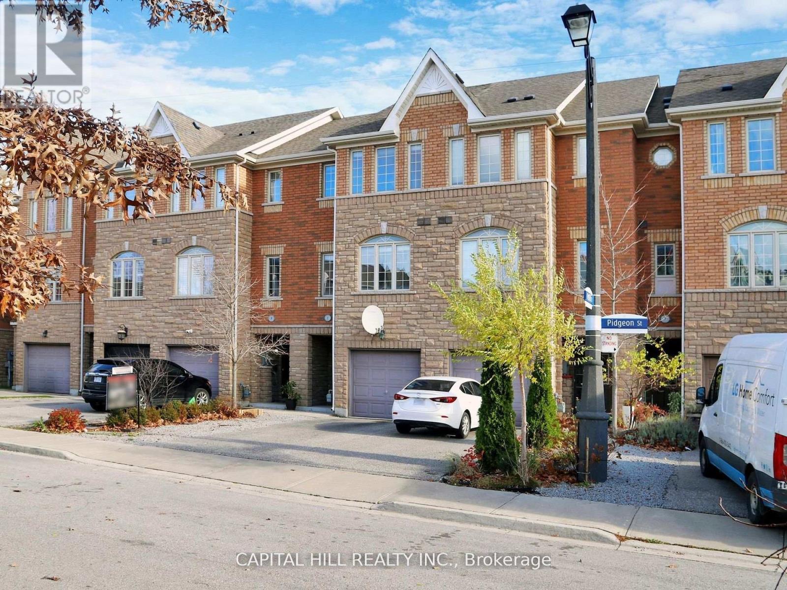 7 Pidgeon Street, Toronto, Ontario  M1L 0C7 - Photo 2 - E13076388