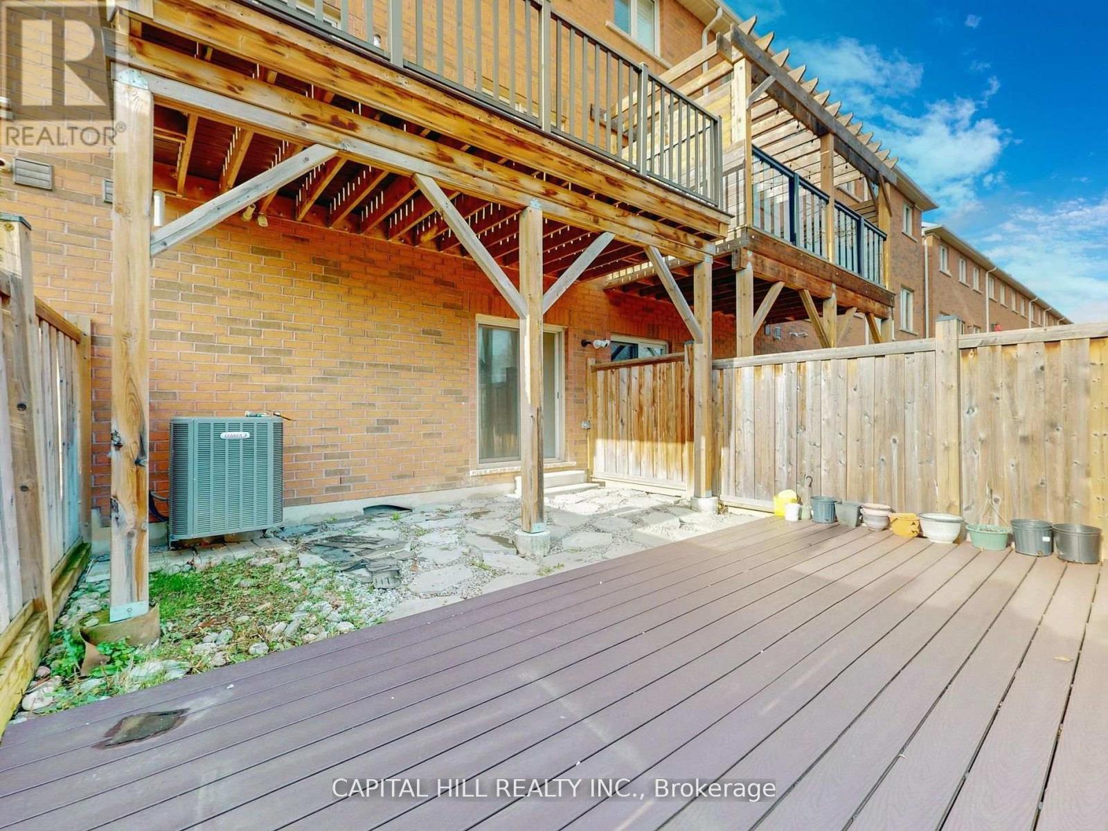 7 Pidgeon Street, Toronto, Ontario  M1L 0C7 - Photo 35 - E13076388