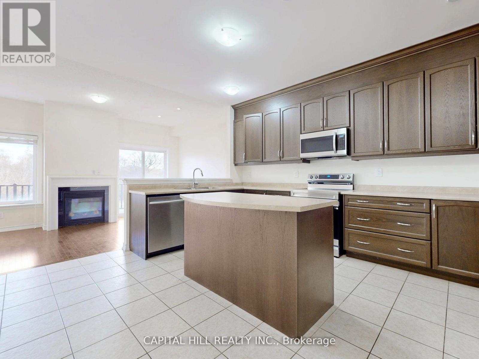 7 Pidgeon Street, Toronto, Ontario  M1L 0C7 - Photo 9 - E13076388