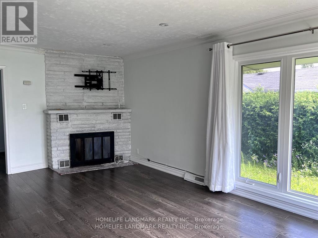 59 Elizabeth Crescent S, Whitby, Ontario  L1N 3R8 - Photo 3 - E13076400