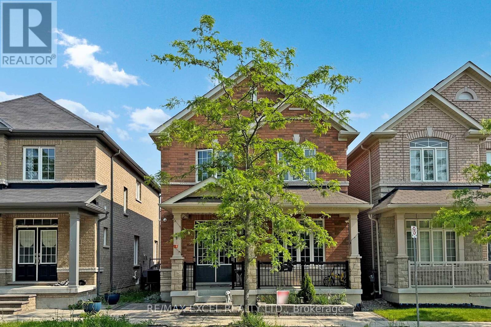 9 SUNNYSIDE HILL ROAD, Markham (Cornell)