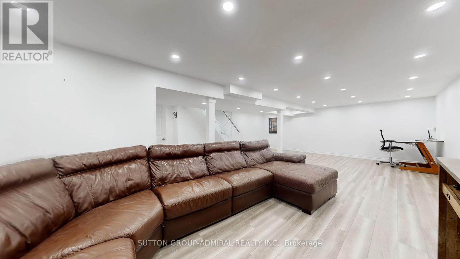 7 Knotty Pine Trail, Markham, Ontario  L3T 3W5 - Photo 38 - N13076424