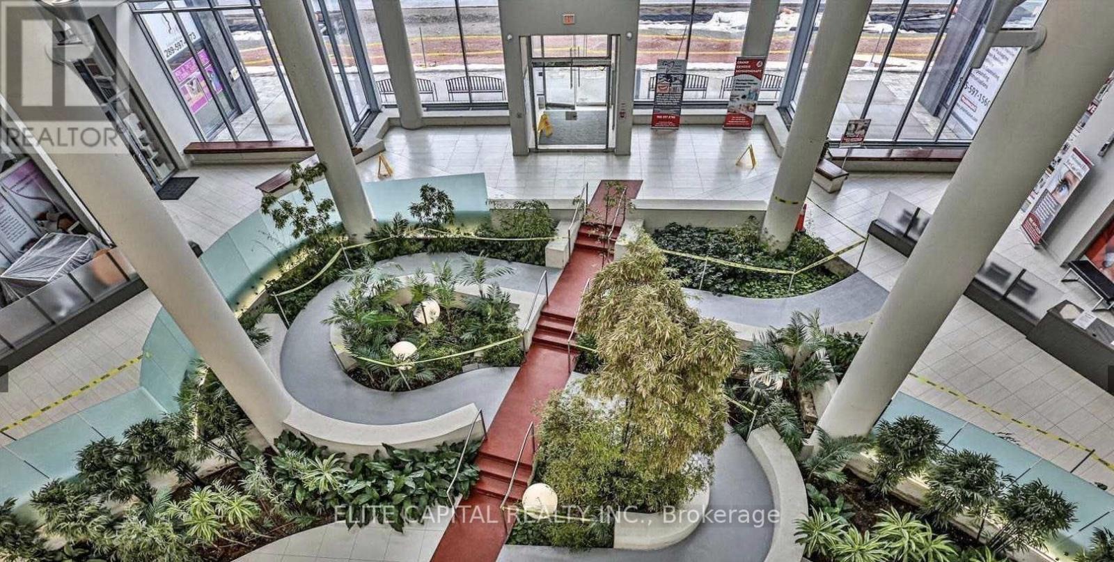 1109 - 9088 Yonge Street, Richmond Hill, Ontario  L4C 6Z9 - Photo 2 - N13076432