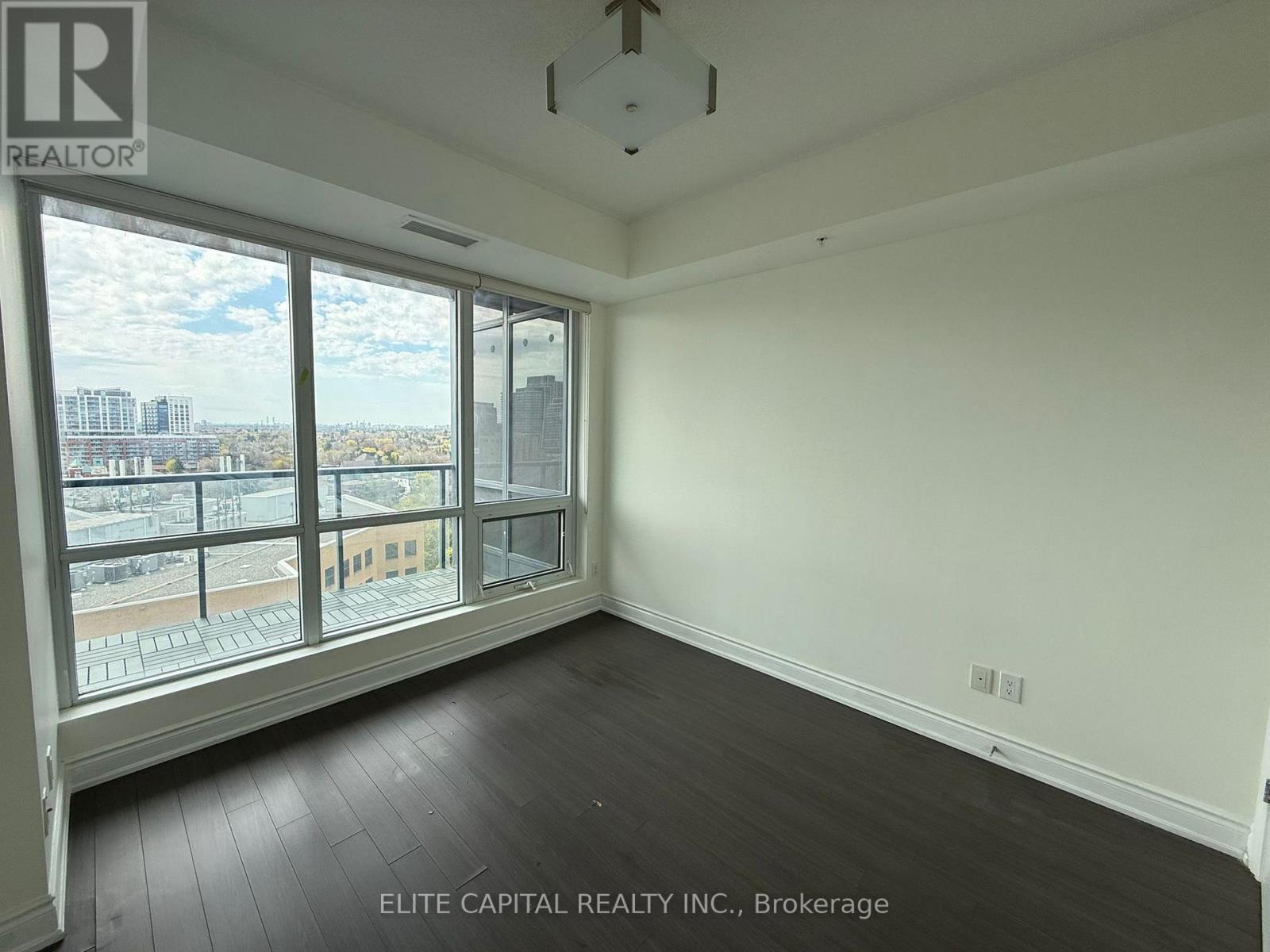 1109 - 9088 Yonge Street, Richmond Hill, Ontario  L4C 6Z9 - Photo 7 - N13076432