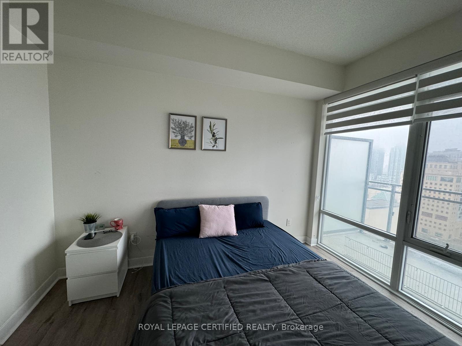 2005 - 365 Prince Of Wales Drive, Mississauga, Ontario  L5B 0G6 - Photo 16 - W13076390