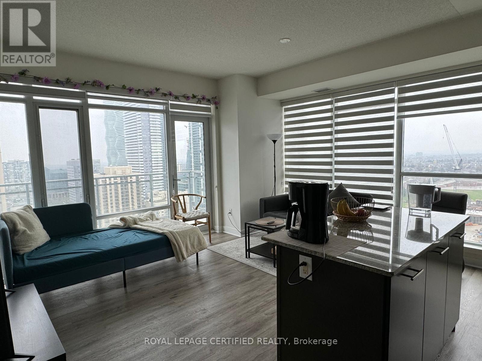 2005 - 365 Prince Of Wales Drive, Mississauga, Ontario  L5B 0G6 - Photo 3 - W13076390