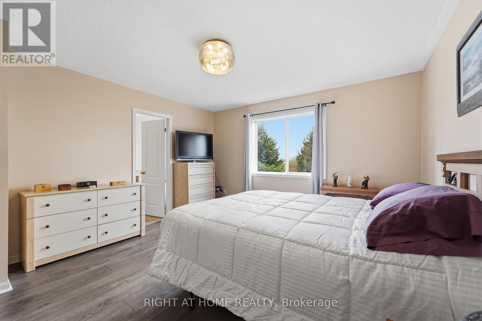 83 Headwater Road, Caledon, Ontario  L7E 2W4 - Photo 18 - W13076422