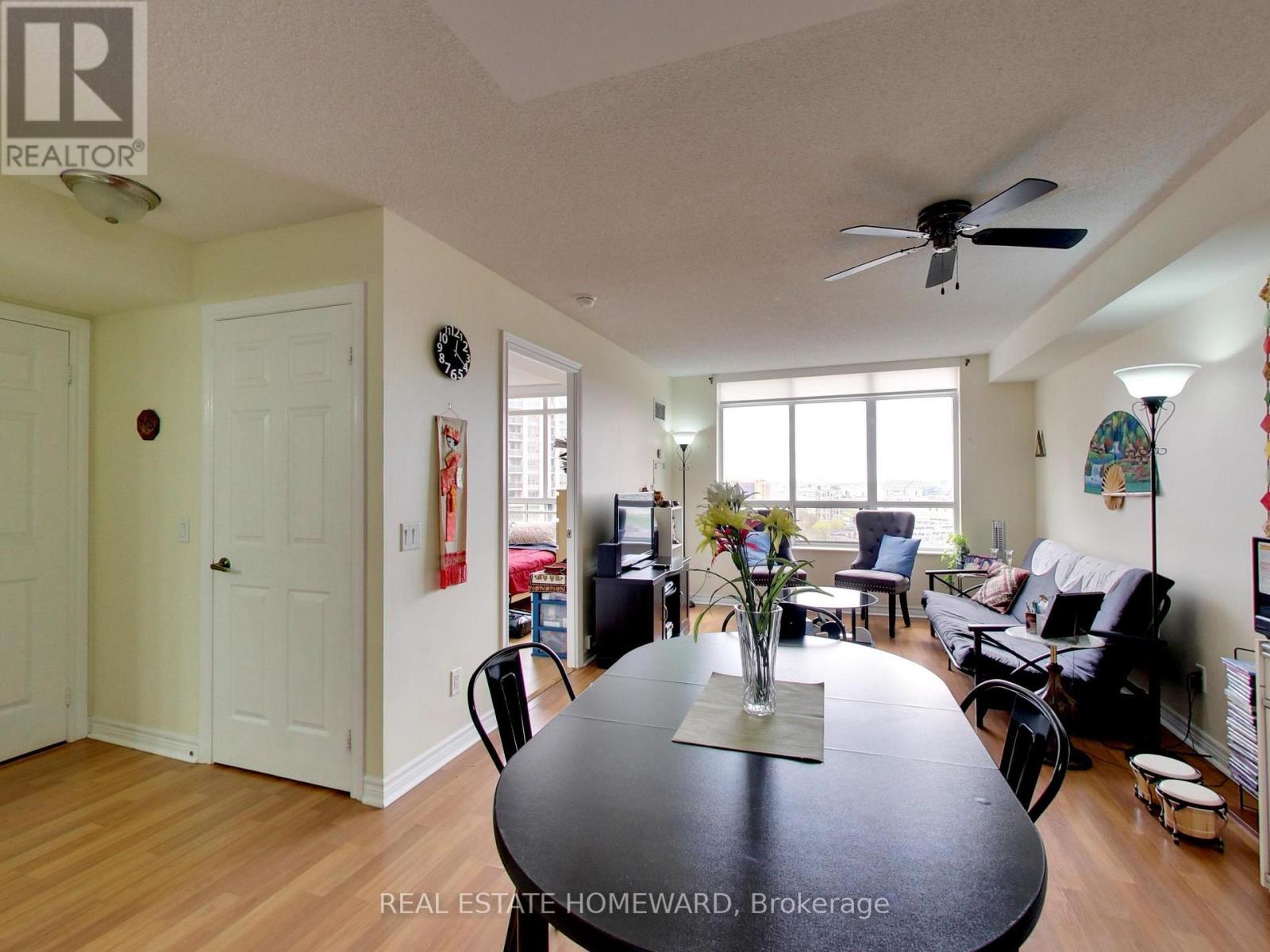 2010 - 710 Humberwood Boulevard, Toronto, Ontario  M9W 7J5 - Photo 12 - W13076434