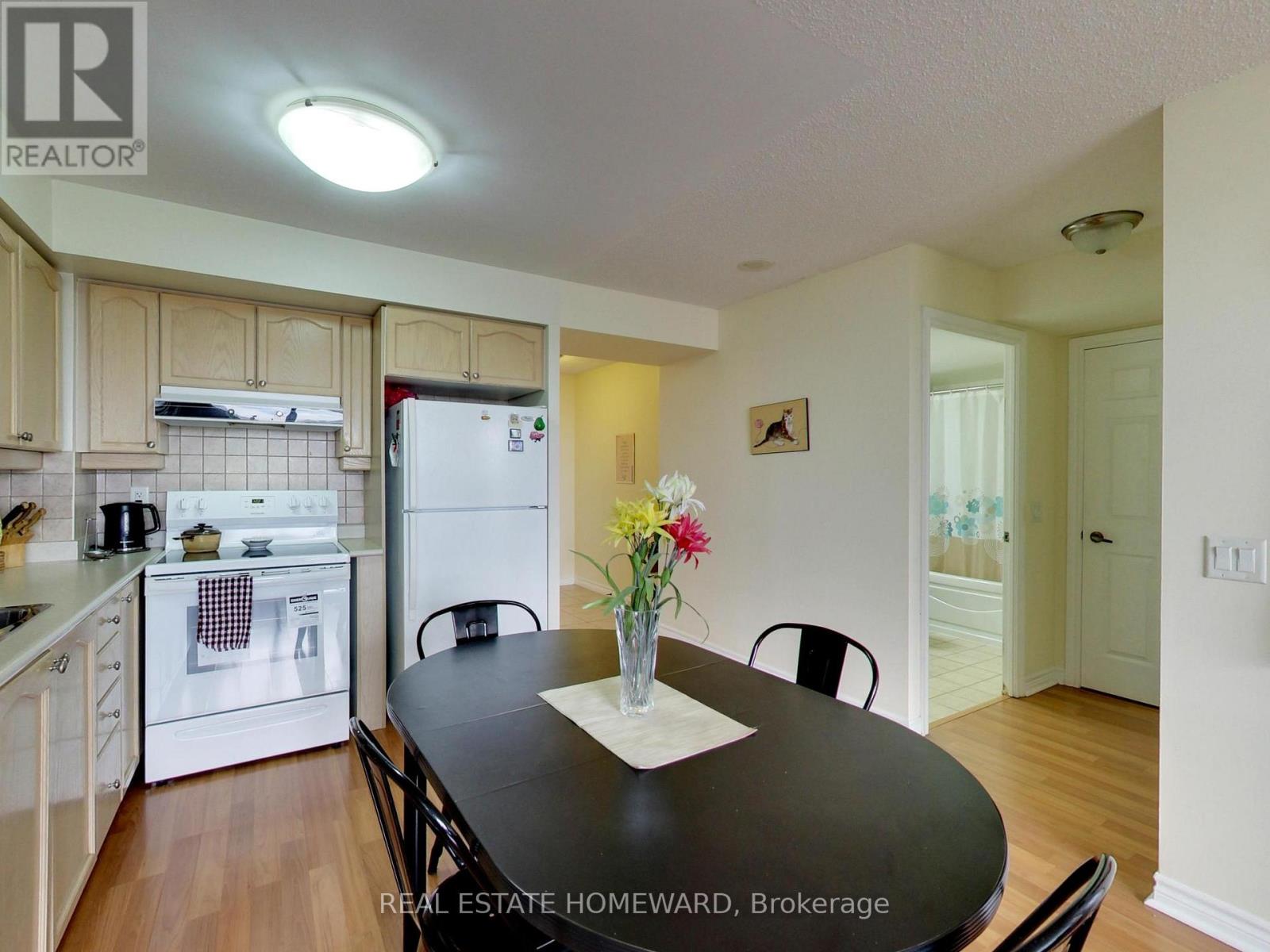 2010 - 710 Humberwood Boulevard, Toronto, Ontario  M9W 7J5 - Photo 13 - W13076434
