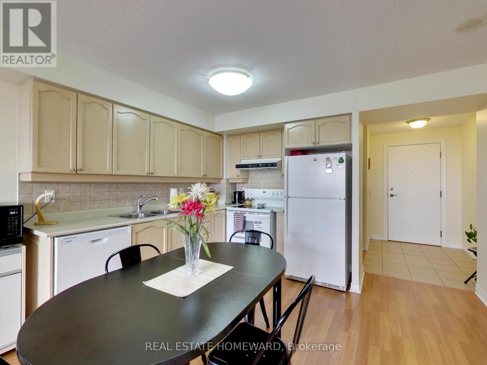2010 - 710 Humberwood Boulevard, Toronto, Ontario  M9W 7J5 - Photo 18 - W13076434