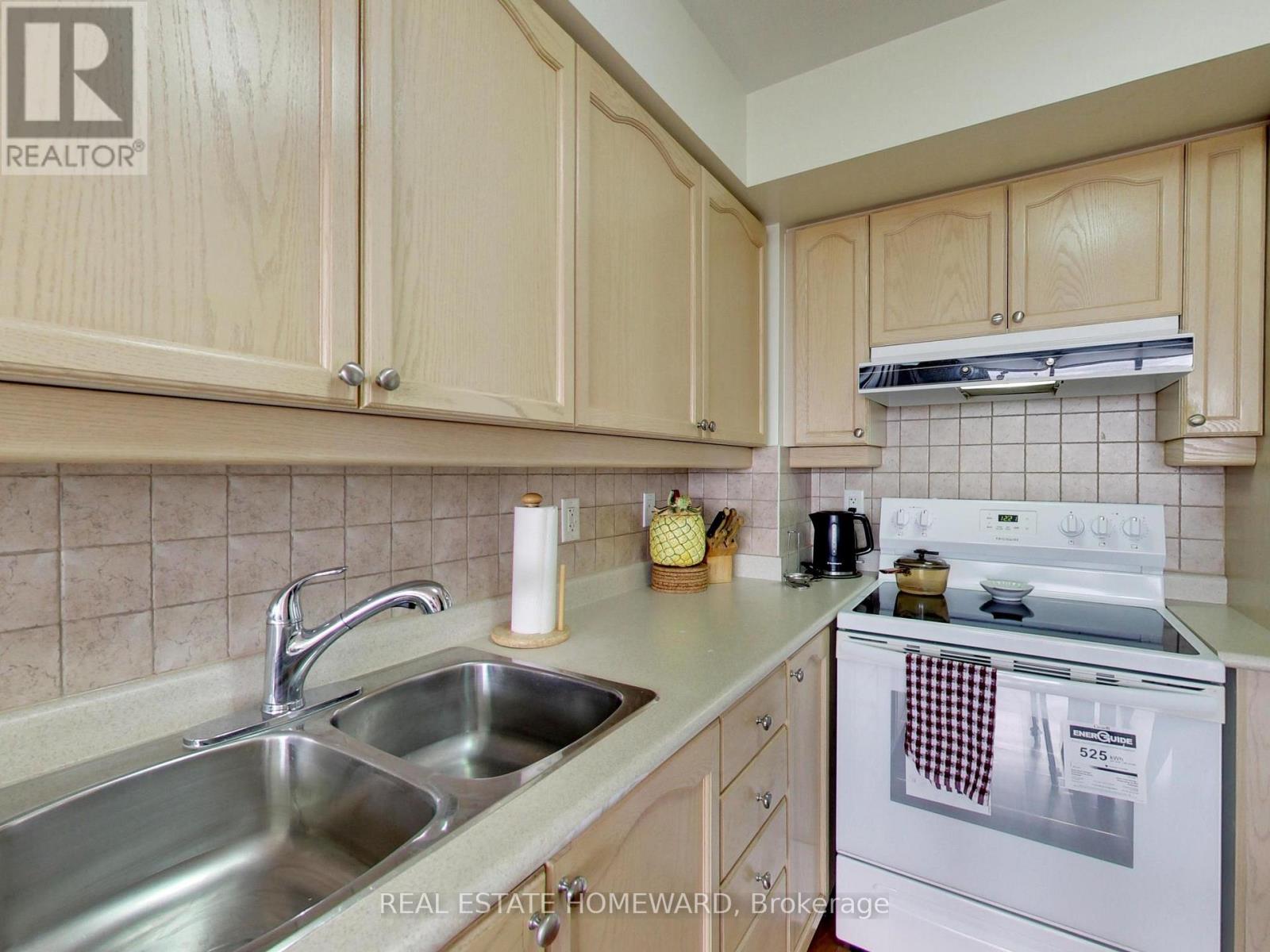 2010 - 710 Humberwood Boulevard, Toronto, Ontario  M9W 7J5 - Photo 20 - W13076434