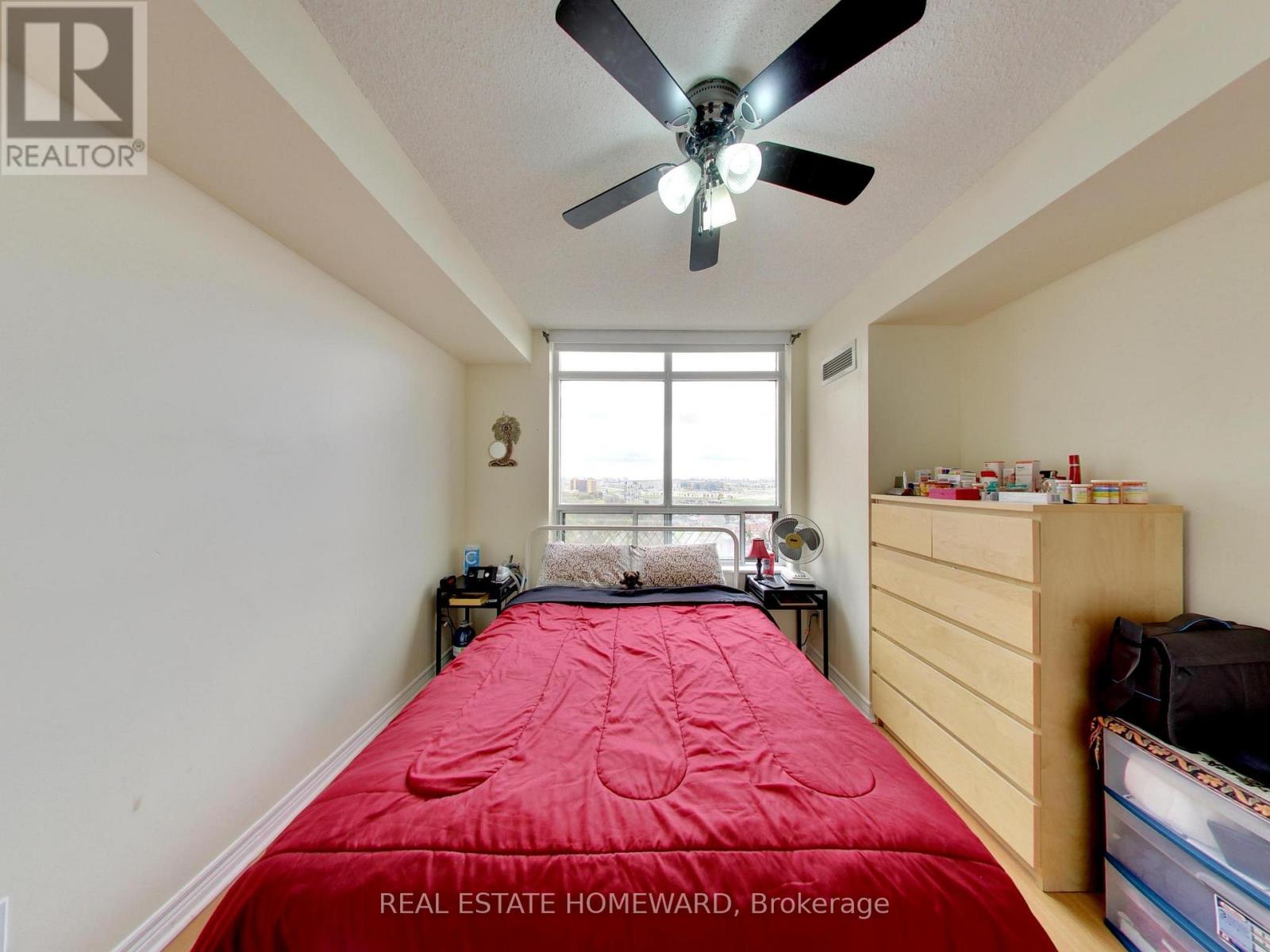 2010 - 710 Humberwood Boulevard, Toronto, Ontario  M9W 7J5 - Photo 37 - W13076434