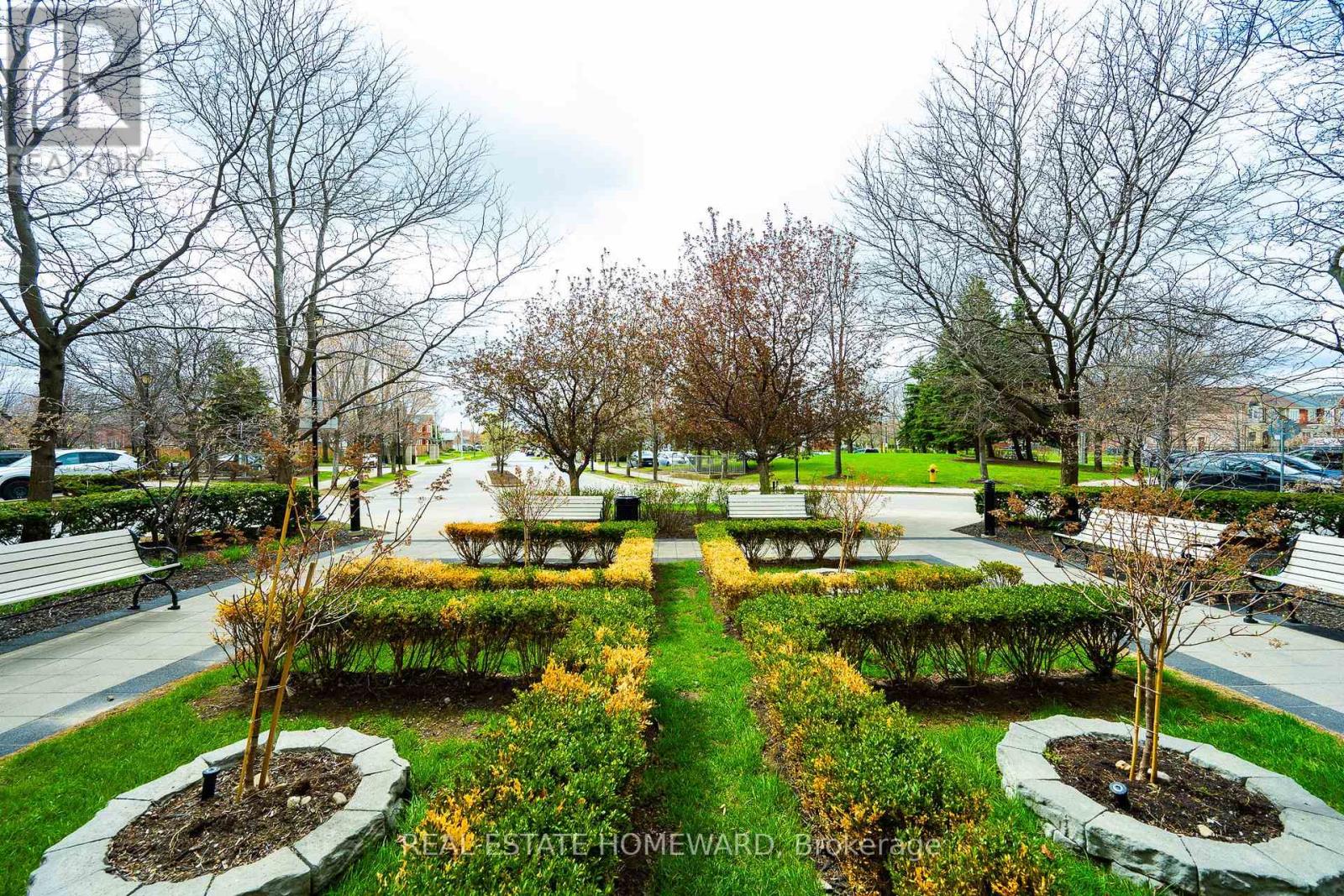 2010 - 710 Humberwood Boulevard, Toronto, Ontario  M9W 7J5 - Photo 4 - W13076434