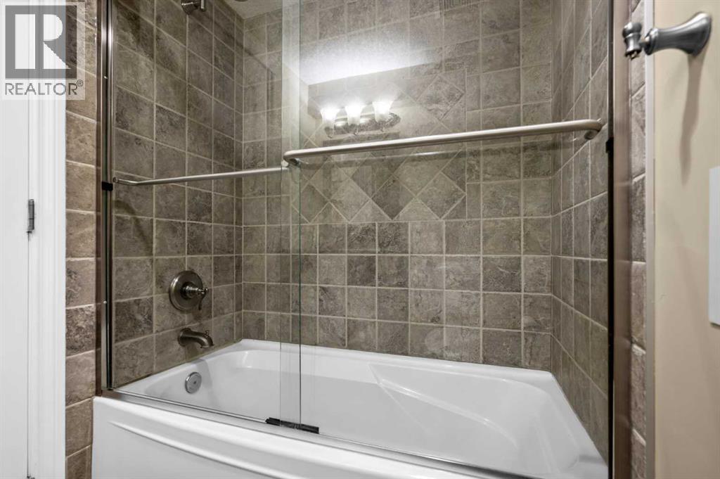 3816 Brighton Drive NW, Calgary, Alberta  T2L 1G8 - Photo 30 - A2304950