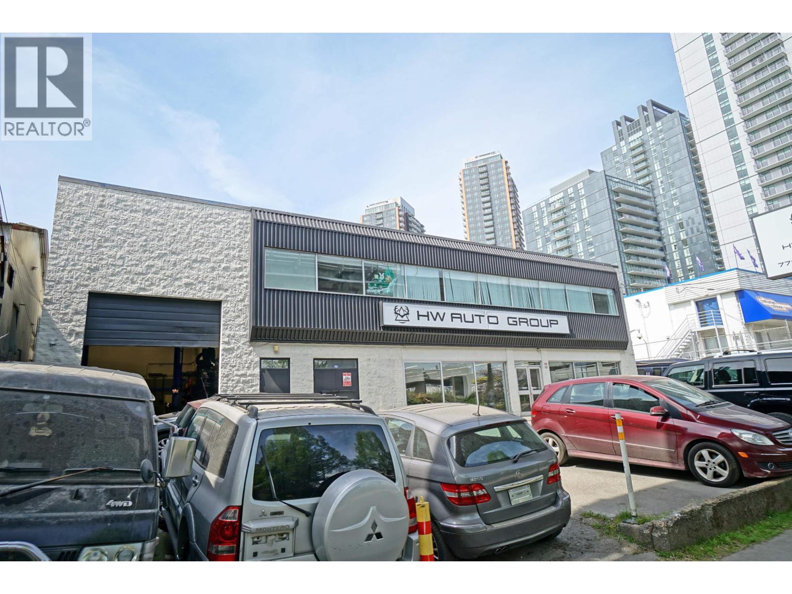 300 8555 Cambie Street, Vancouver, British Columbia  V6P 3J9 - Photo 3 - C8078330