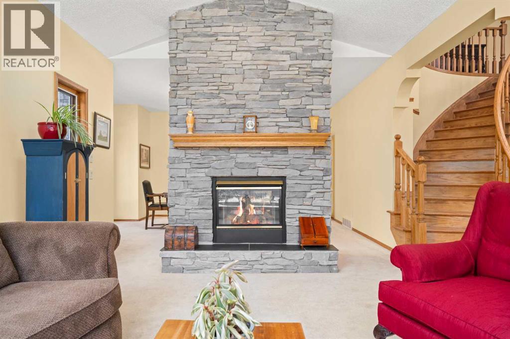 7 Coyote Close, Bragg Creek, Alberta  T0L 0K0 - Photo 3 - A2303432