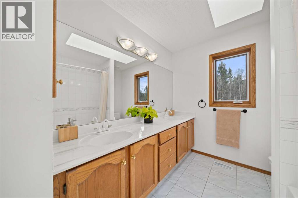 7 Coyote Close, Bragg Creek, Alberta  T0L 0K0 - Photo 27 - A2303432