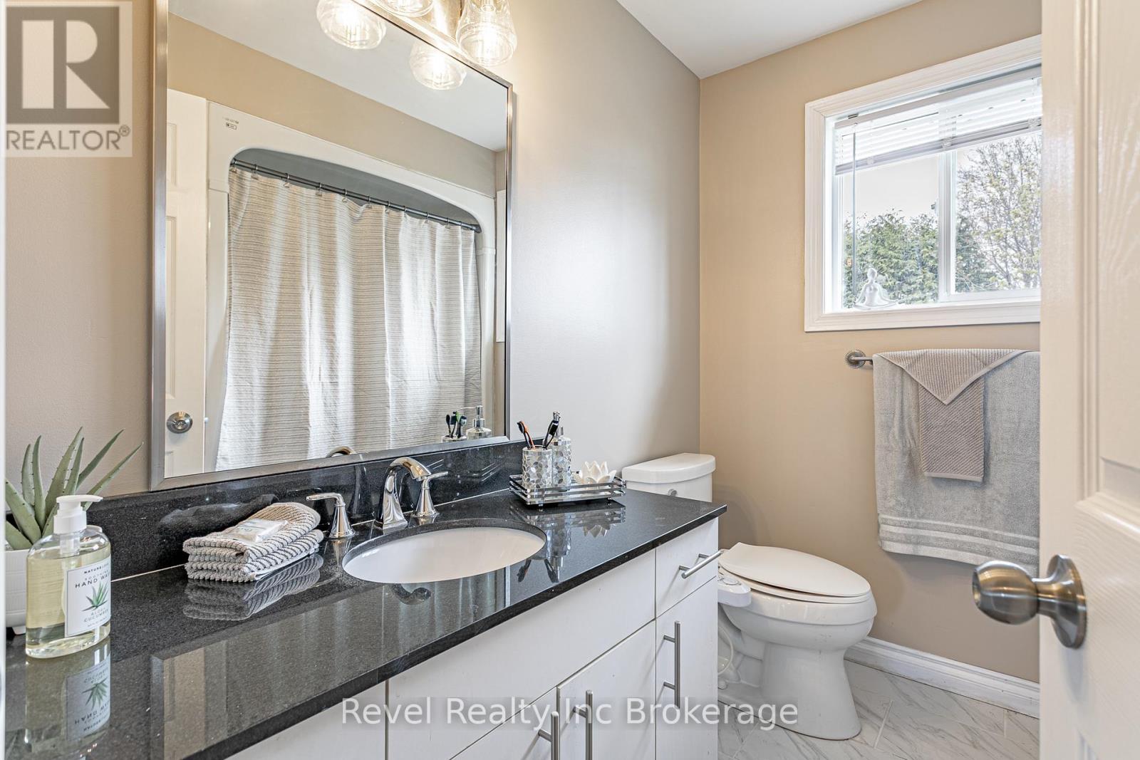 116 North Town Line, Ingersoll, Ontario  N5C 1R4 - Photo 15 - X13076534