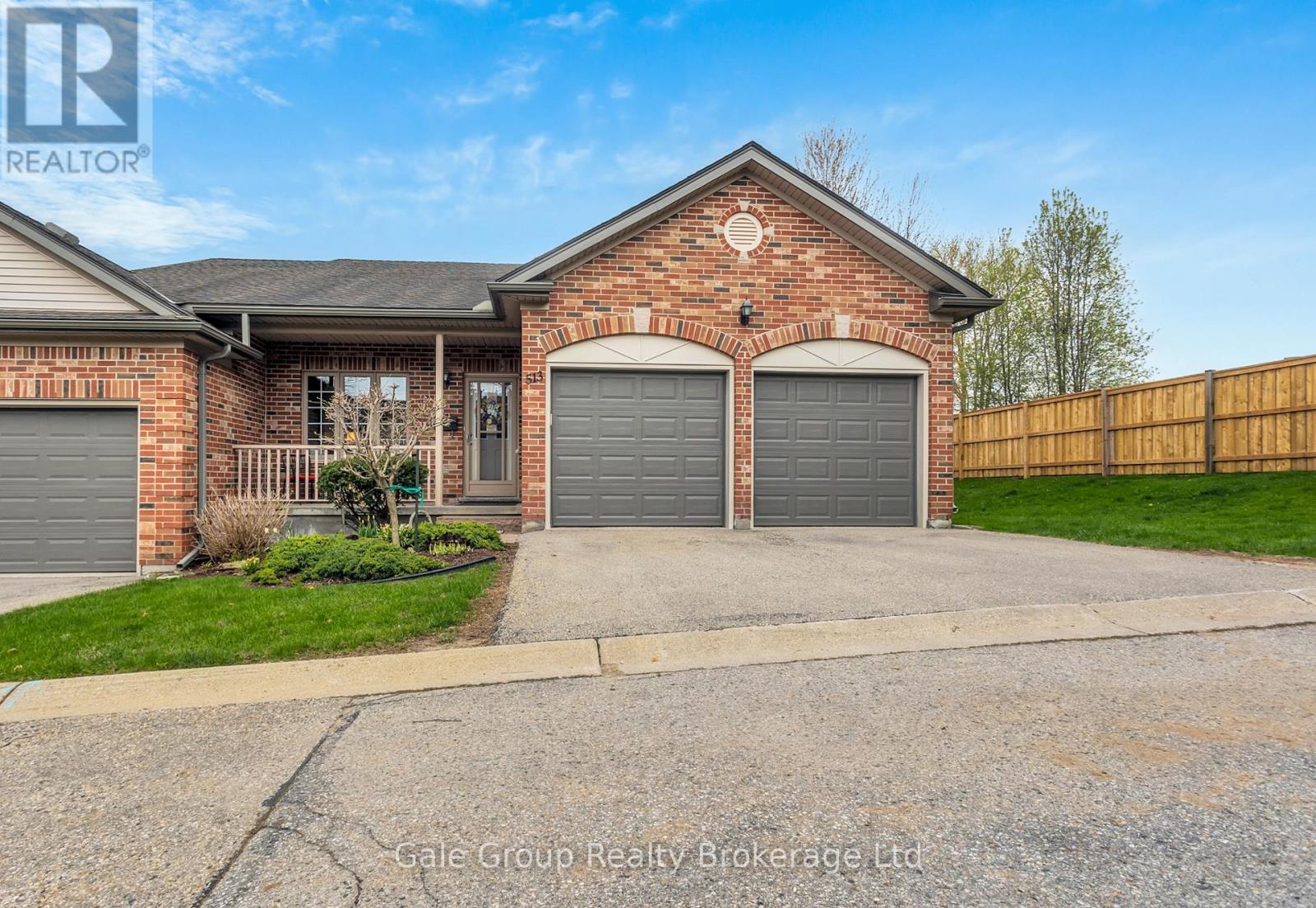 10 - 513 NOVA SCOTIA COURT, Woodstock, Ontario