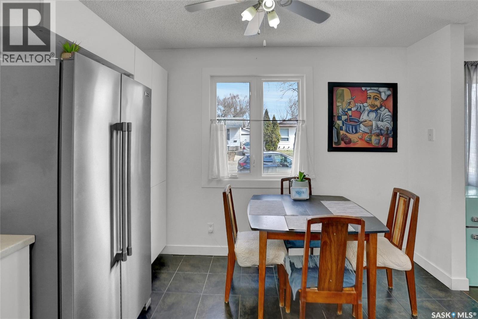 23 Scrivener Crescent, Regina, Saskatchewan  S4N 4V6 - Photo 11 - SK034717