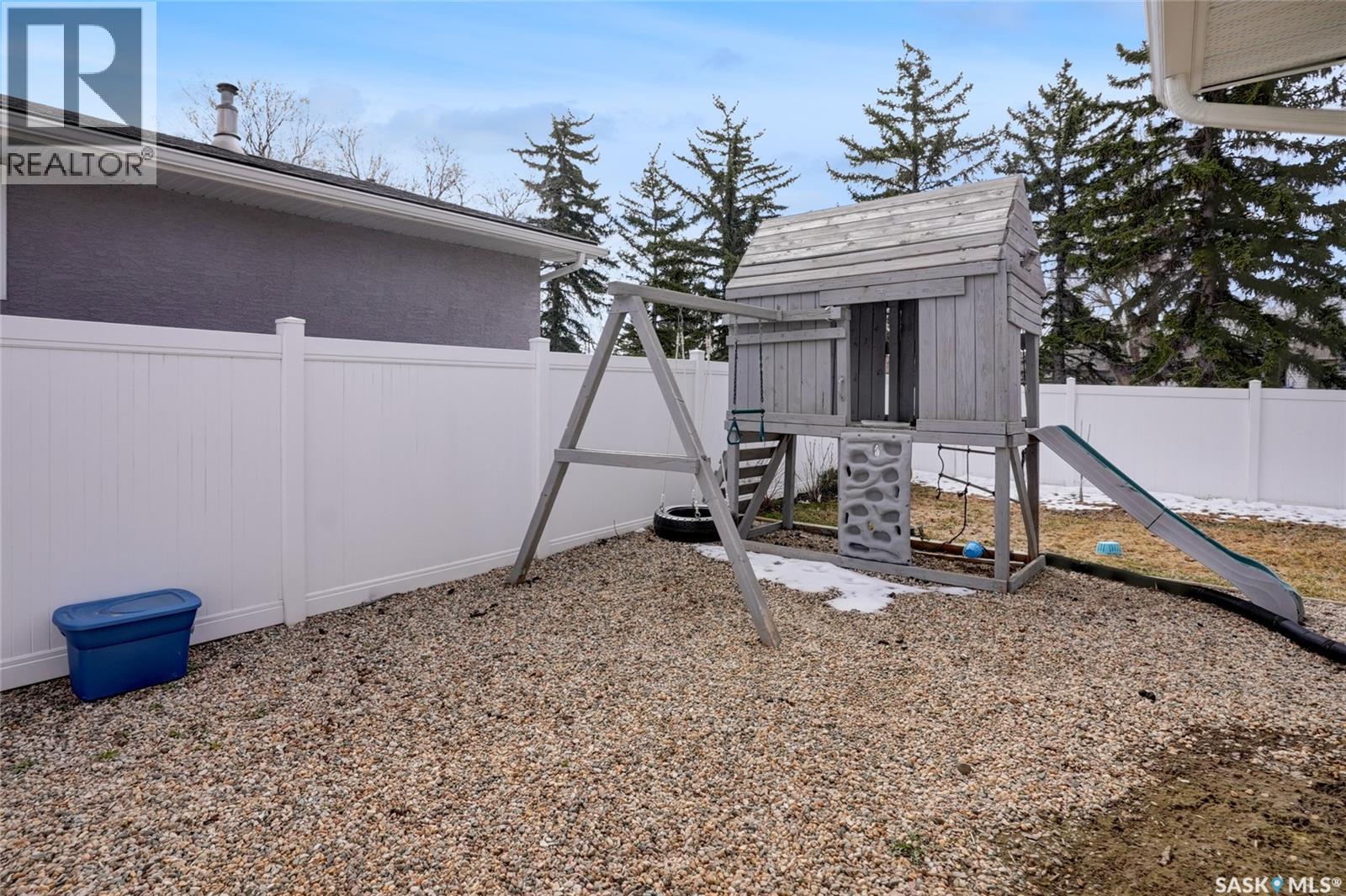 23 Scrivener Crescent, Regina, Saskatchewan  S4N 4V6 - Photo 33 - SK034717