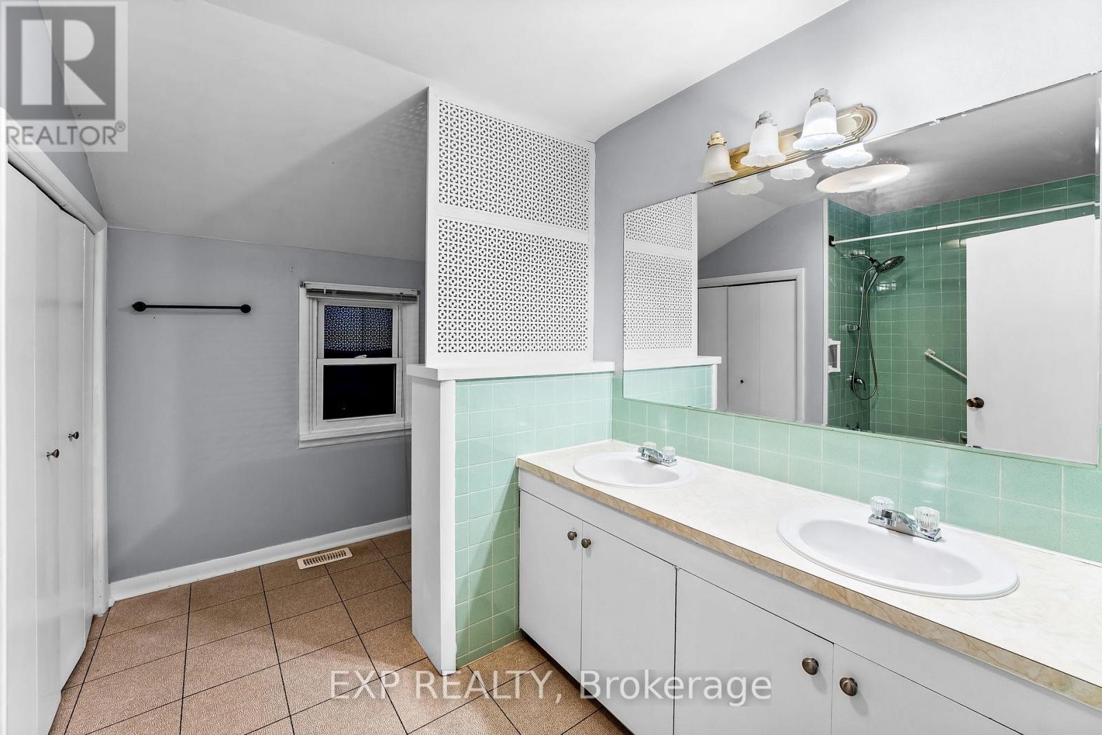 23 Ridley Street, Prince Edward County, Ontario  K8N 4Z1 - Photo 27 - X13075878