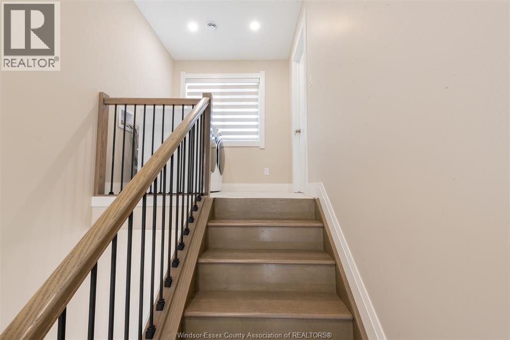 912 Hall Avenue, Windsor, Ontario  N9A 2M5 - Photo 6 - 26009911
