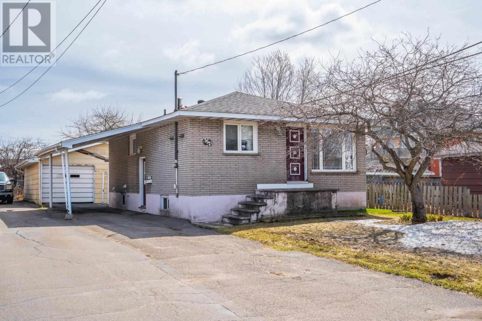 552 Sherbourne ST, Sault Ste. Marie, Ontario