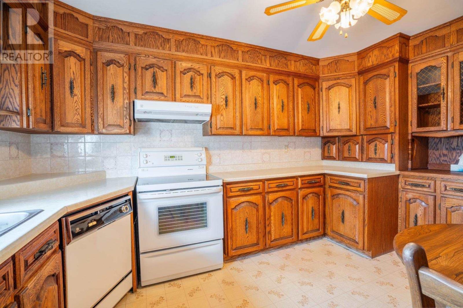 552 Sherbourne St, Sault Ste. Marie, Ontario  P6C 3X7 - Photo 10 - SM260824