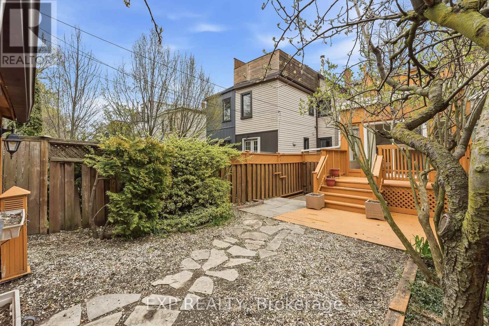302 Bain Avenue, Toronto, Ontario  M4J 1B8 - Photo 33 - E13076560