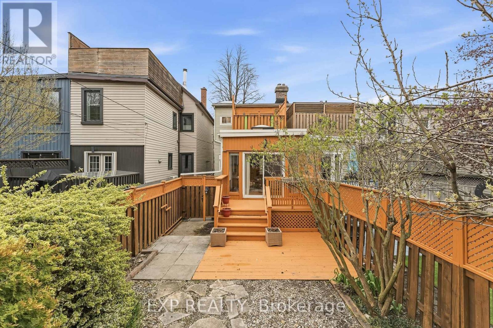 302 Bain Avenue, Toronto, Ontario  M4J 1B8 - Photo 35 - E13076560