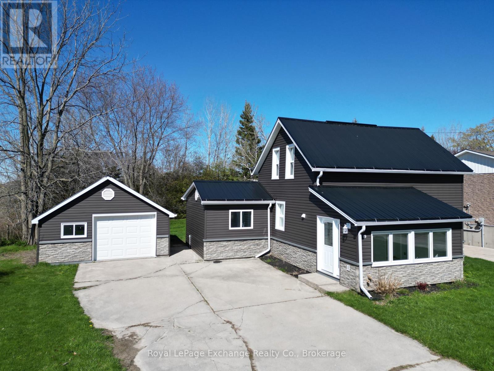 19 Main Street, Kincardine, Ontario  N0G 2T0 - Photo 1 - X13076532