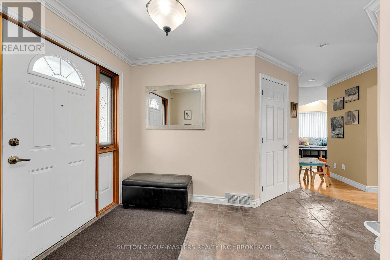 606 Arbour Crescent, Kingston, Ontario  K7M 8Y1 - Photo 5 - X13076506