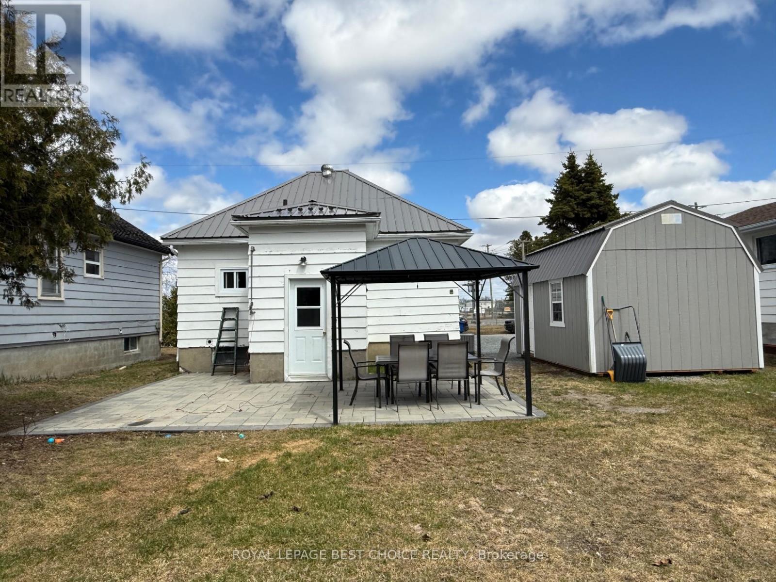 214 Haliburton Avenue W, Temiskaming Shores, Ontario  P0J 1P0 - Photo 3 - T13076460