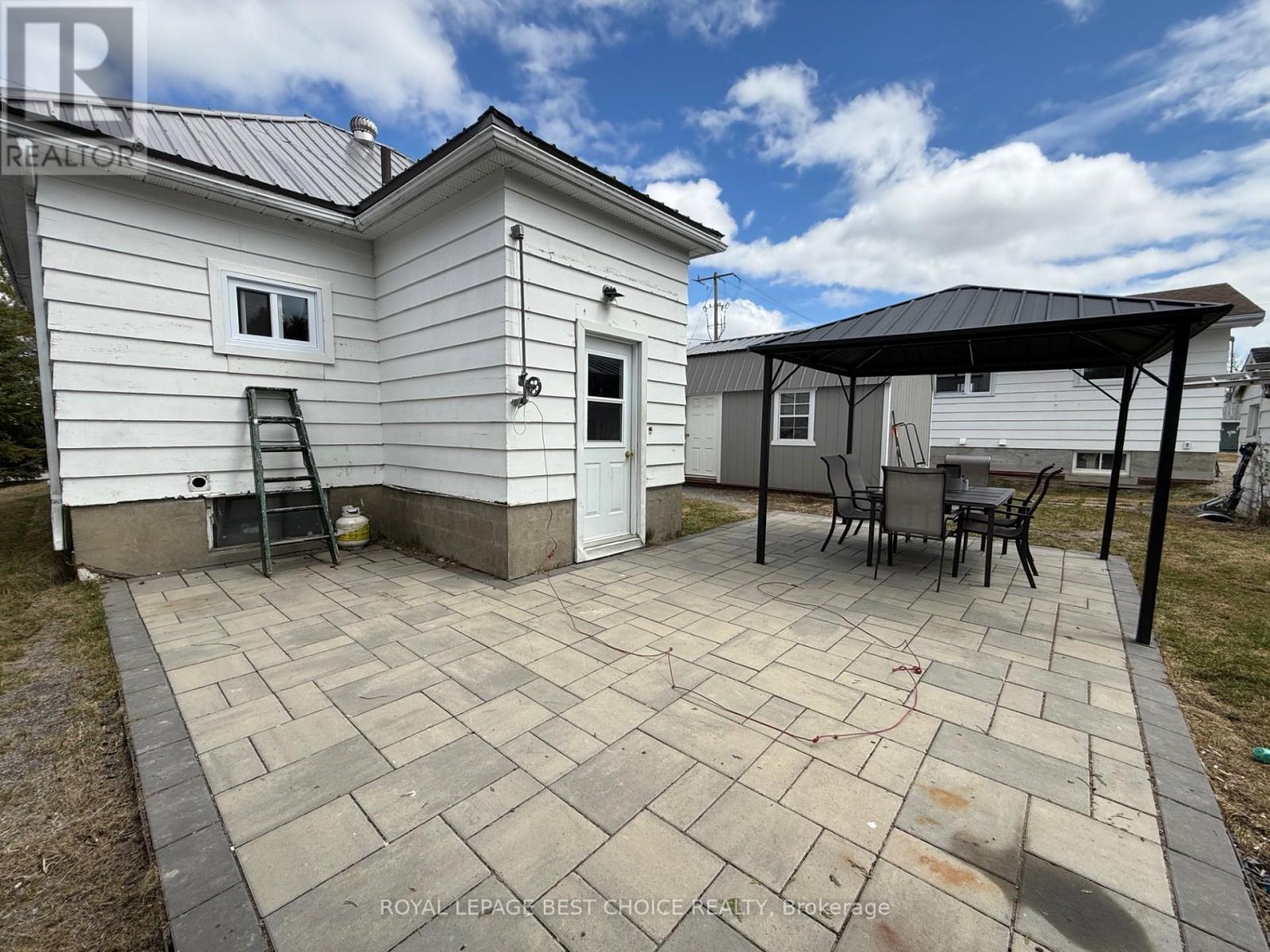 214 Haliburton Avenue W, Temiskaming Shores, Ontario  P0J 1P0 - Photo 5 - T13076460