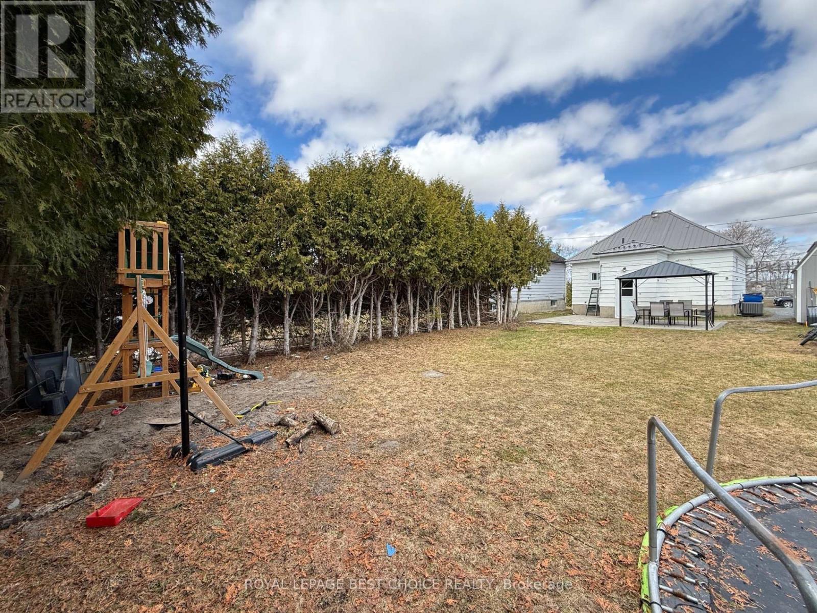 214 Haliburton Avenue W, Temiskaming Shores, Ontario  P0J 1P0 - Photo 7 - T13076460