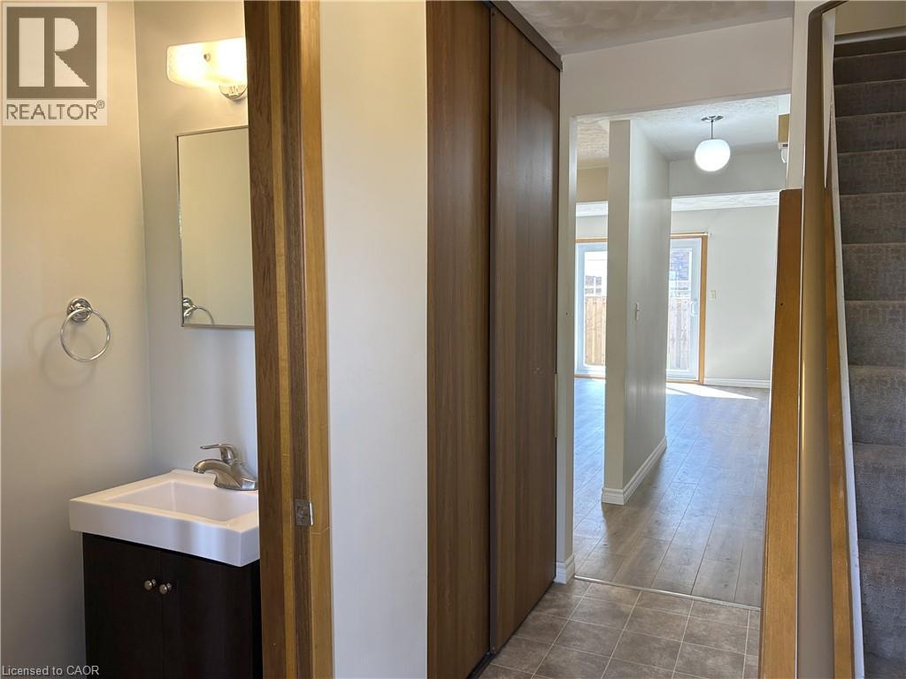 10 Montclair Crescent, Simcoe, Ontario  N3Y 4R9 - Photo 3 - 40826570