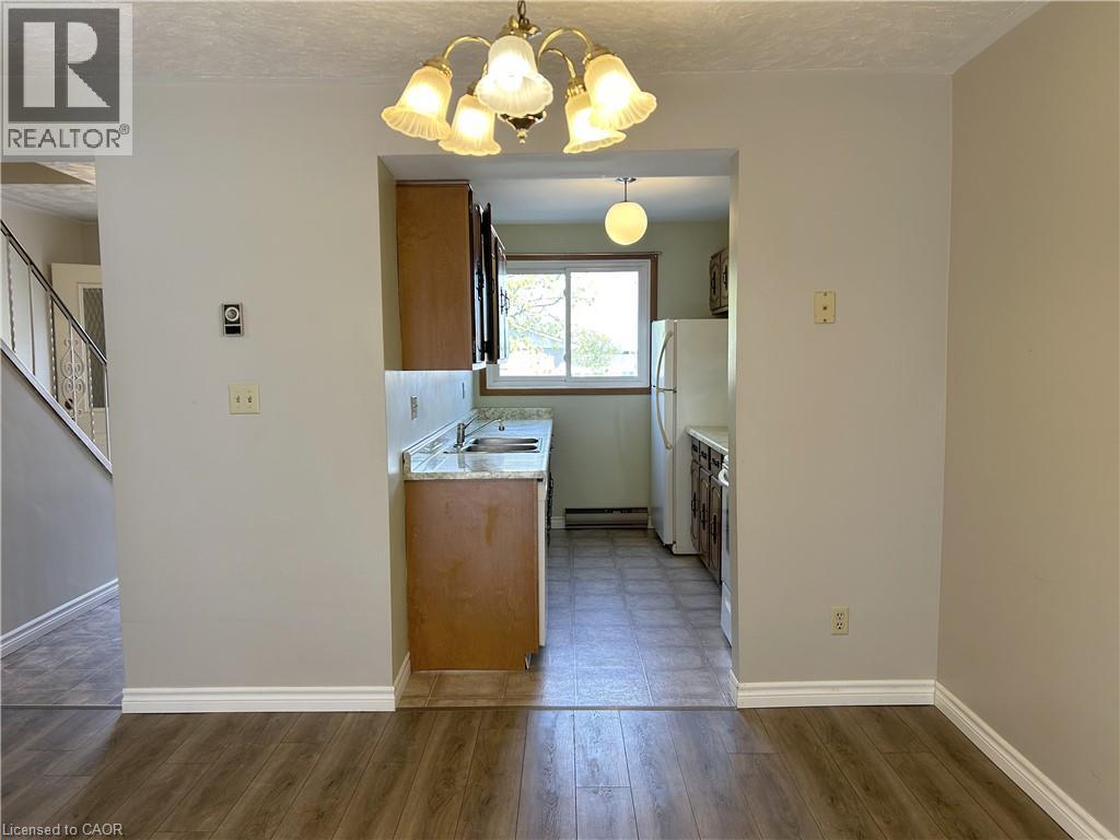 10 Montclair Crescent, Simcoe, Ontario  N3Y 4R9 - Photo 8 - 40826030