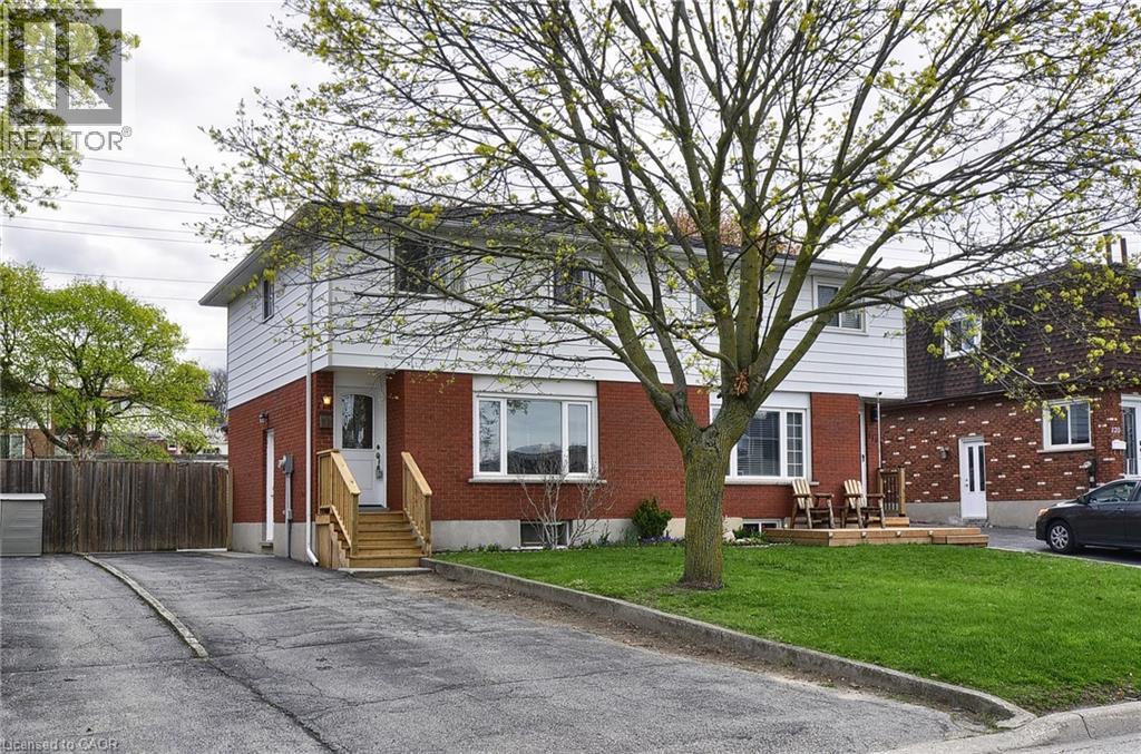 114 Bakersfield Drive, Cambridge, Ontario  N1R 6X6 - Photo 1 - 40824258