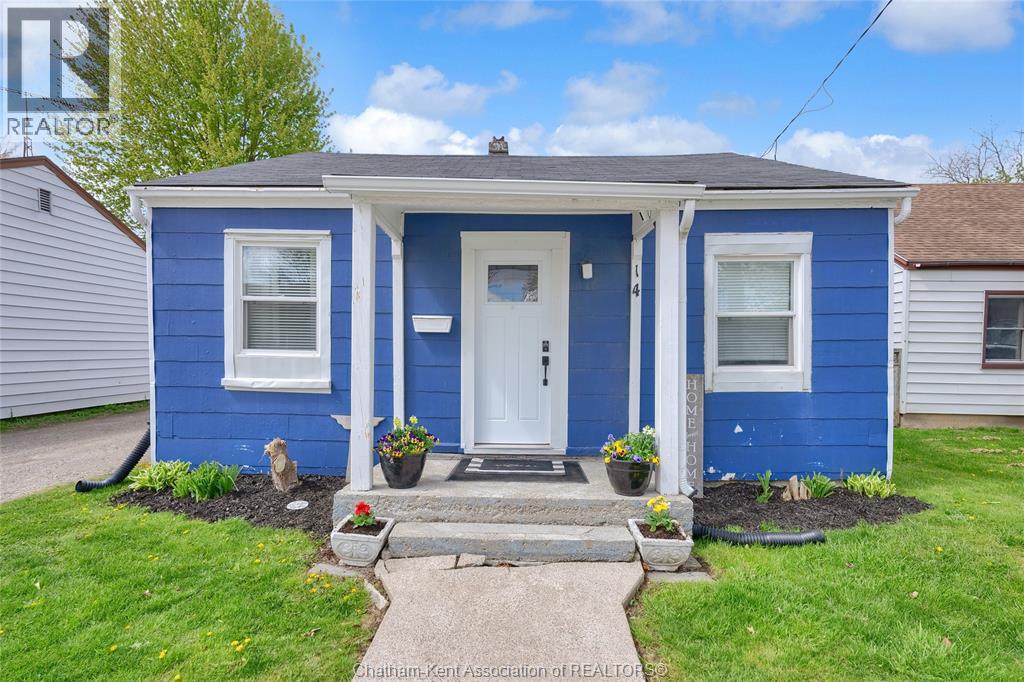 14 McNaughton AVENUE, Wallaceburg, Ontario