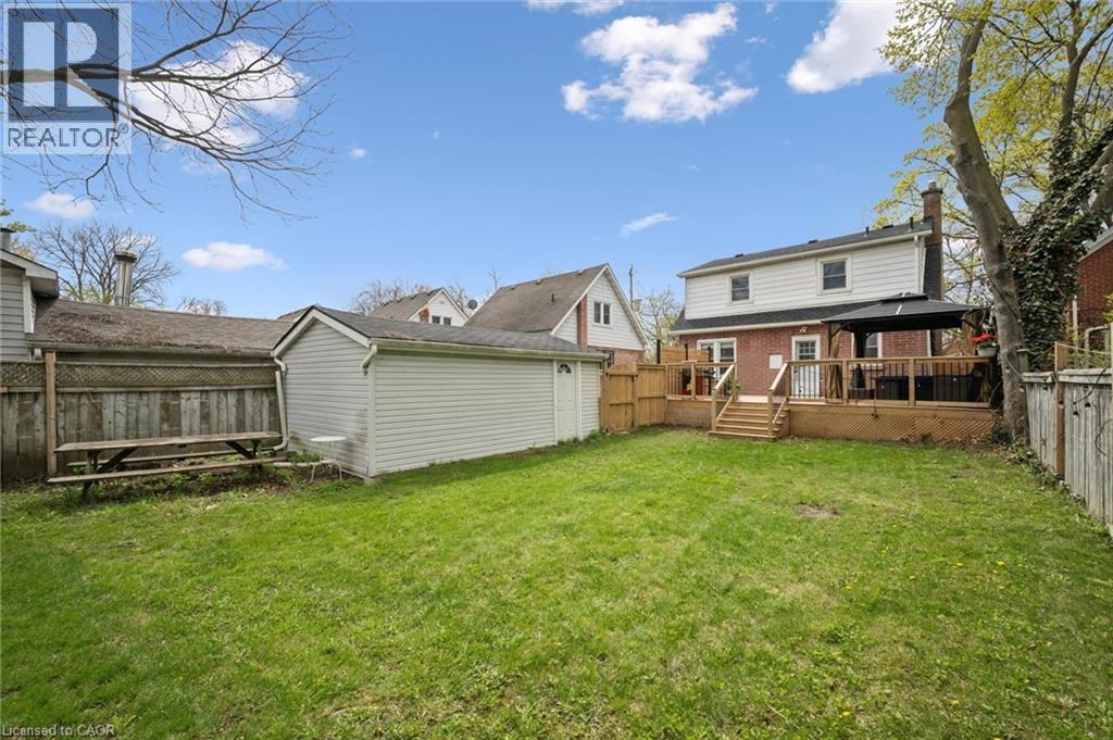 68 Pleasant Avenue, Kitchener, Ontario  N2M 4A4 - Photo 34 - 40822357