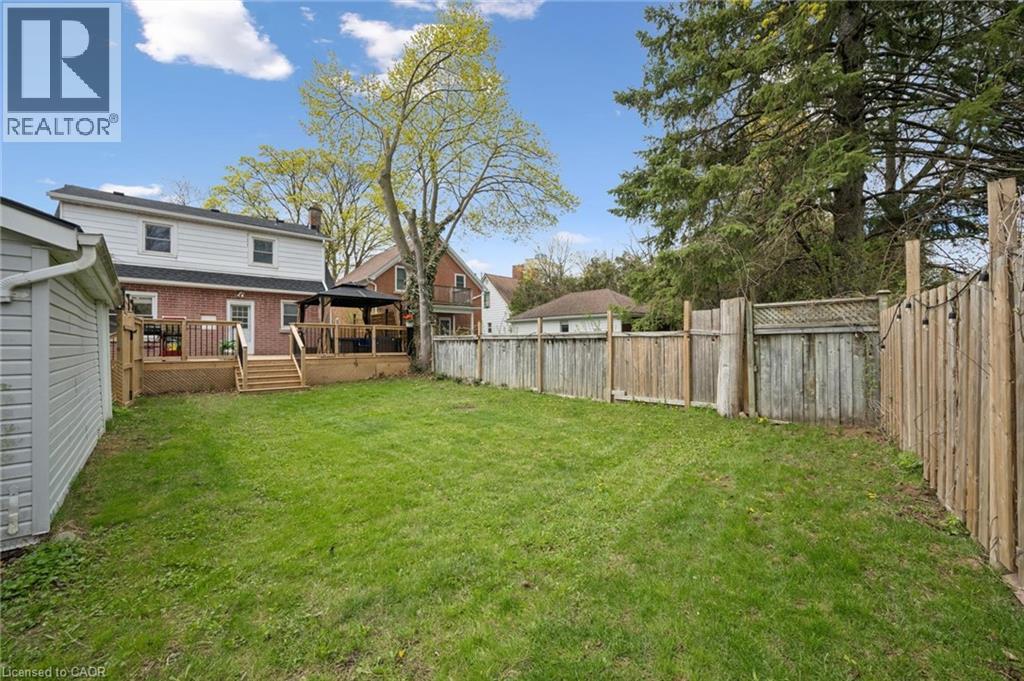 68 Pleasant Avenue, Kitchener, Ontario  N2M 4A4 - Photo 35 - 40822357
