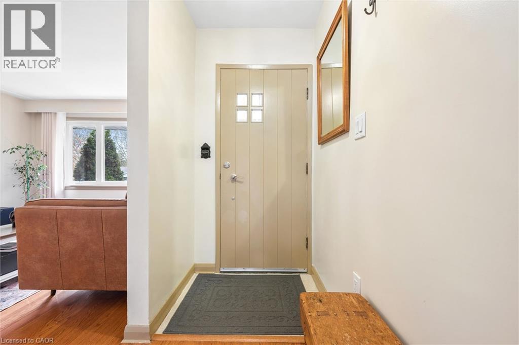 20 Katherine Crescent, Kitchener, Ontario  N2M 2K1 - Photo 4 - 40821346