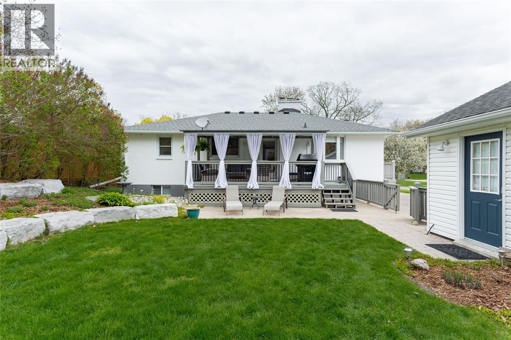 1631 Mills Street, Sarnia, Ontario  N7S 3P3 - Photo 41 - 26009887