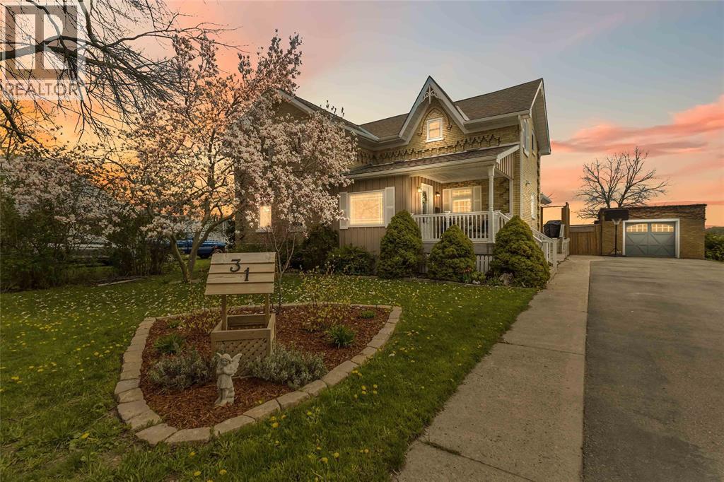 31 King Street North, South Huron, Ontario  N0M 1M0 - Photo 2 - 26009839