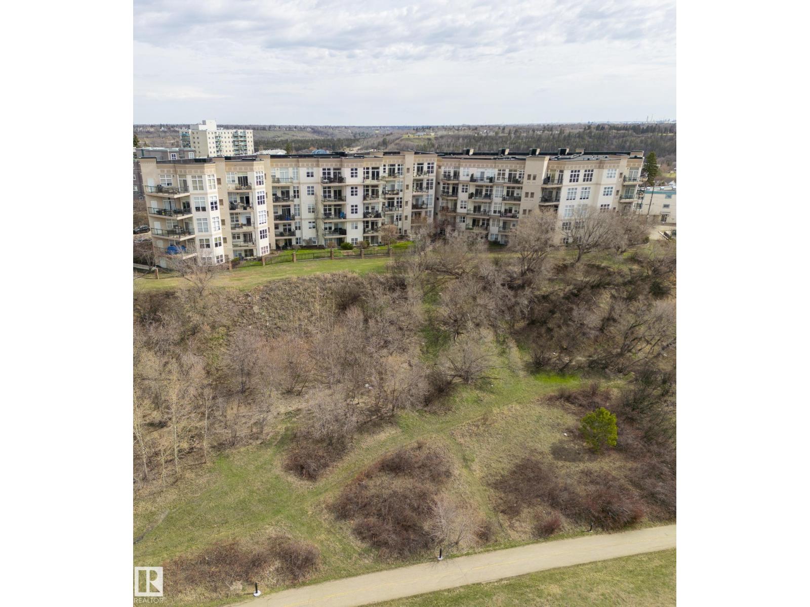 #412 9503 101 Av NW NW, Edmonton, Alberta  T5H 4R1 - Photo 3 - E4485552